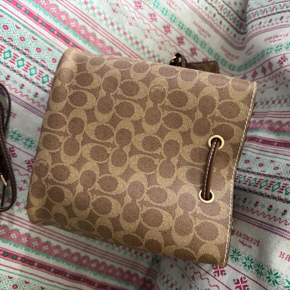 Coach Roan Bucket Bag Signature Canvas Tan/Brown - Picture 9 of 10